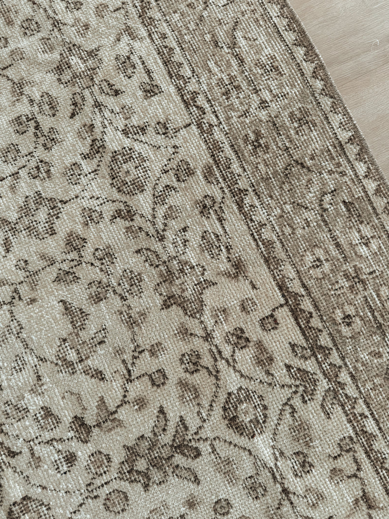 Turkish Rug 28 3 x 6