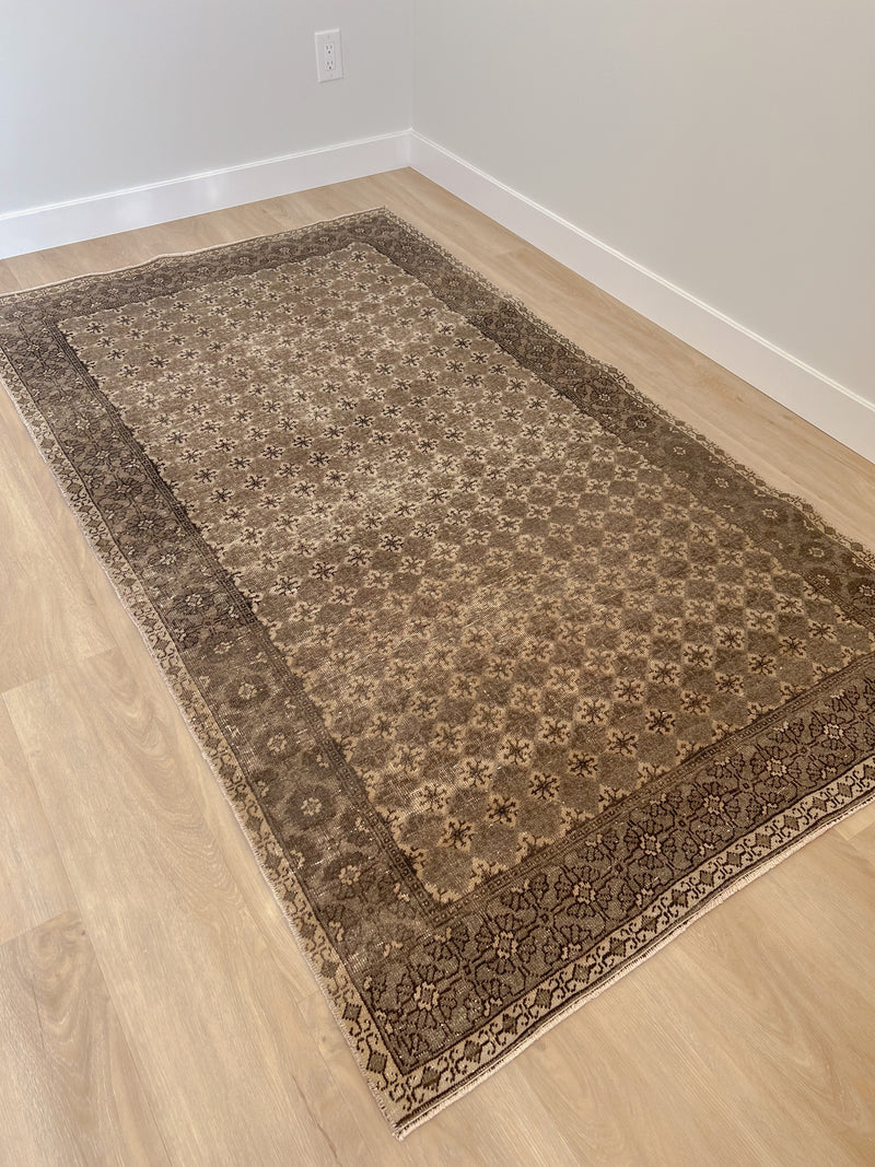 Turkish Rug 02 3x9