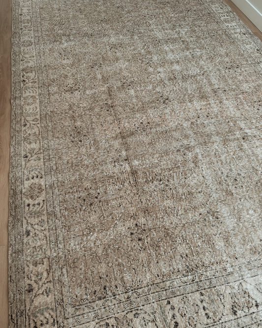 Persian Rug 08