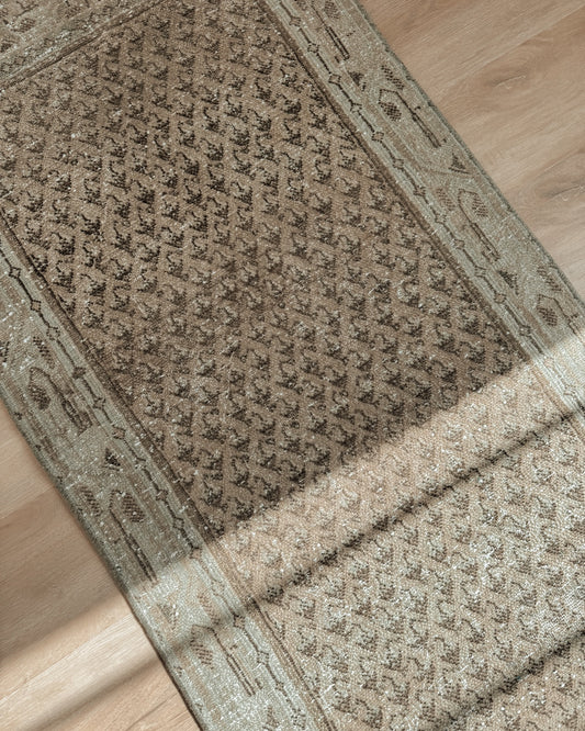 Persian Rug 03 2 x 13