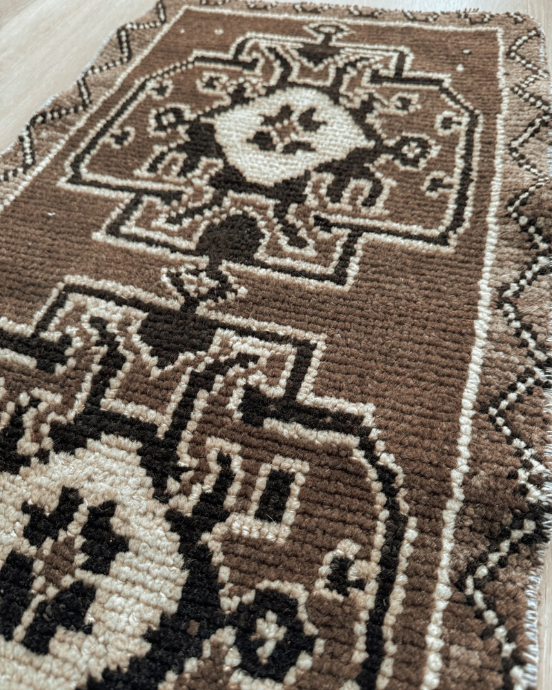 Turkish Rug 20 1 x 3