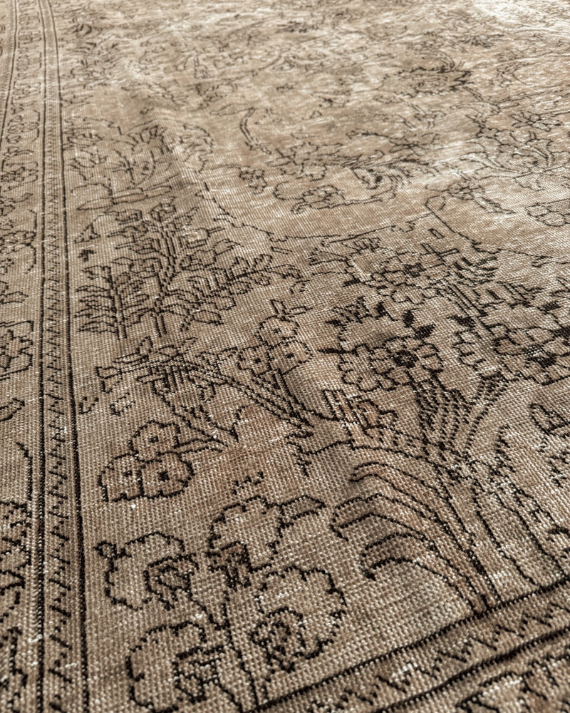 Persian Rug 05 9 x 12