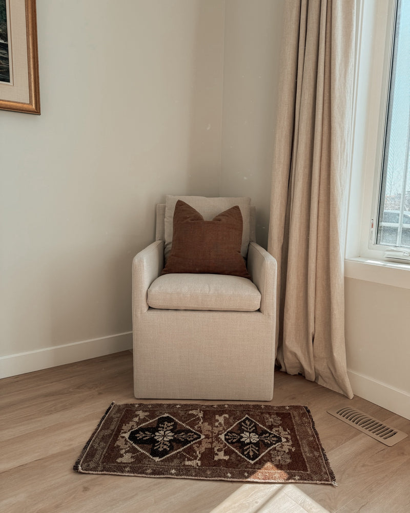Turkish Rug 23 1 x 3